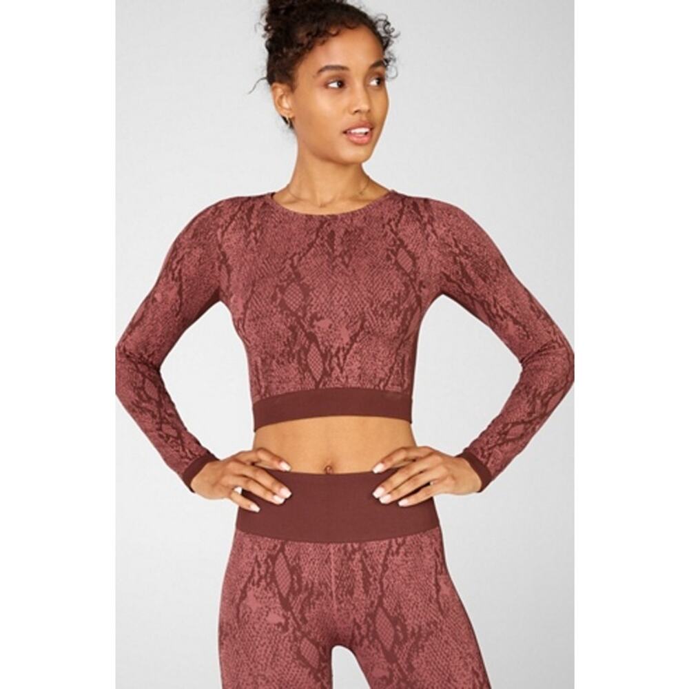 Fabletics Kamila Seamless Snake Print Crop Top Cherry Mocha Long Sleeve L